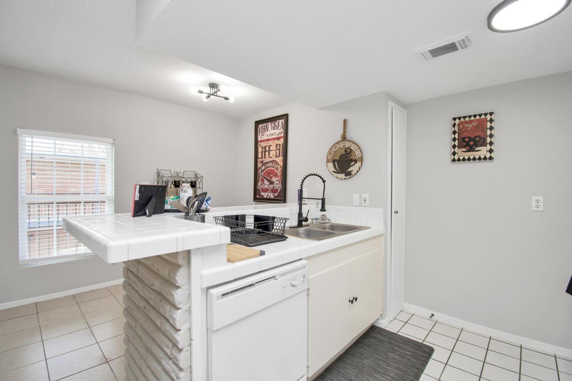 Unique Heights 1Br Apt Sleeps 4 Apartment Houston Exterior photo