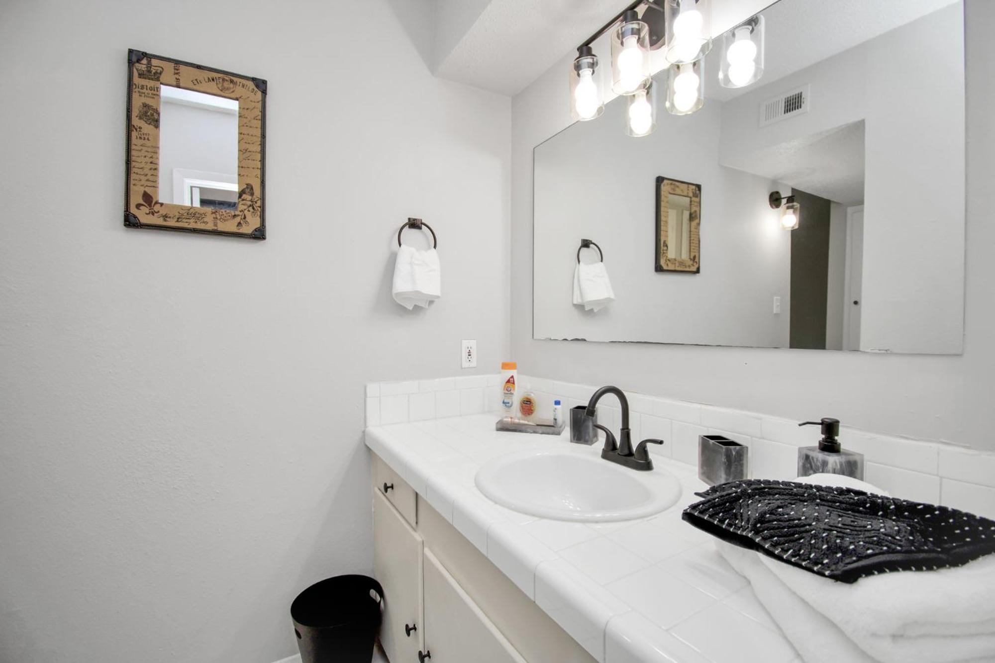 Unique Heights 1Br Apt Sleeps 4 Apartment Houston Exterior photo