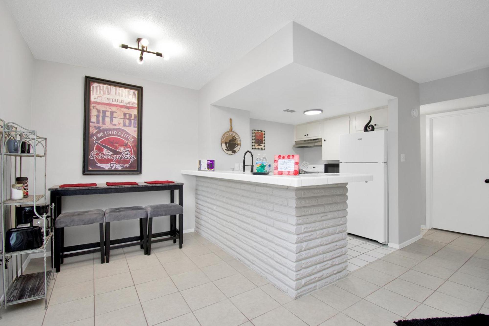 Unique Heights 1Br Apt Sleeps 4 Apartment Houston Exterior photo